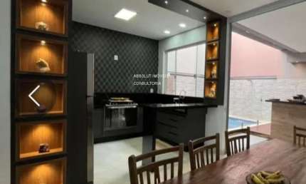 Casa de alto padrão em condomínio no Jardim Park Real, Indaiatuba-SP: 3 quartos, 3 suítes, 1 sala, 3 banheiros, 2 vagas, 164m².
