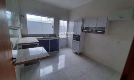Imperdível! Casa à venda em Indaiatuba-SP, no Jardim Bela Vista, com 3 quartos, 1 suíte, 1 sala, 2 vagas de garagem e 150m².
