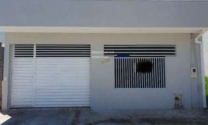 Imperdível: Casa à venda em Indaiatuba-SP, no Parque Residencial Sabiás, com 2 quartos, 1 suíte, 1 sala, 1 banheiro, 2 vagas e 113m²!