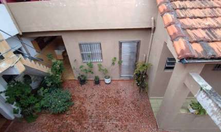 Excelente oportunidade, casa  2 dormitórios- 6 vagas de garagem