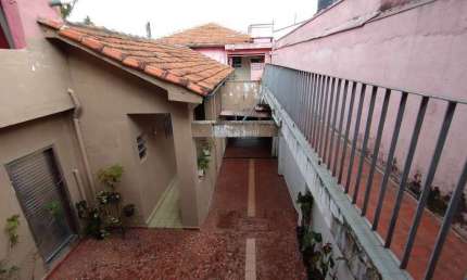 Excelente oportunidade, casa  2 dormitórios- 6 vagas de garagem