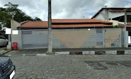 Casa para Venda em Feira de Santana, Calumbi, 3 dormitórios, 1 banheiro, 5 vagas