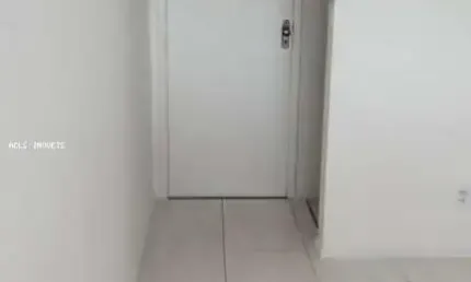 Apartamento à venda na Rua do Rouxinol, 999, Imbuí, Salvador
