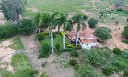 Fazenda à venda na Zona Rural, Bocaiúva 