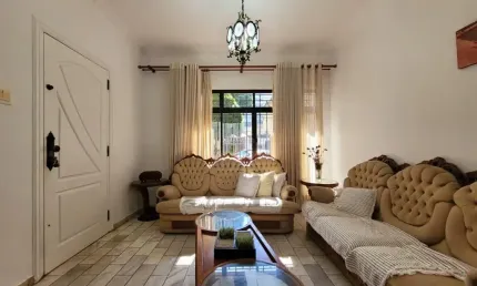 CASA À VENDA – 3 DORMITÓRIOS | 250m² | CANAL 1 – SANTOS/SP