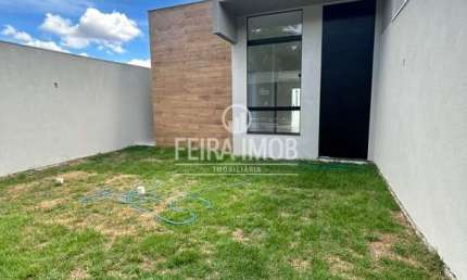 Casa de alto padrão com 3 suítes, sendo uma com closet