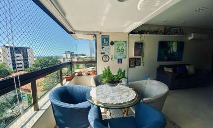 Apartamento nascente com 2 suítes, mobiliado, 89m² e 2 vagas na Pituba!