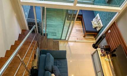 Loft de Luxo com Vista Mar em Patamares – Mobiliado e Nascente Total!