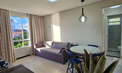 Quarto e Sala  e sala à venda | Porteira Fechada com Vista Mar no Porto da Barra, 42m²