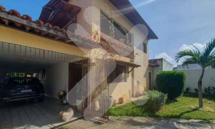 Casa à venda em Pitimbu (Natal/RN) | 5/4 sendo 2 suítes - 242m ²
