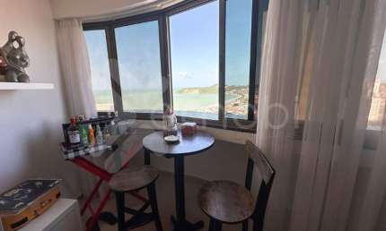Apartamento à venda em Ponta Negra (Natal/RN) I Condomínio Cristallo Flat | 2/4 sendo 1 suíte - 56m²