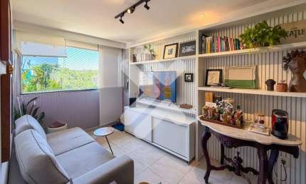 Apartamento reformado à venda em Tirol (Natal/RN) | Residencial Classic | 2/4 sendo 1 suíte, 55m²