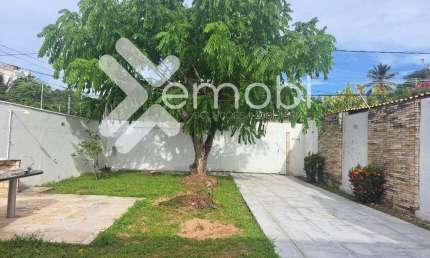Casa à venda em Capim Macio (Natal/RN) | 4 quartos sendo 2 suítes - 185m²