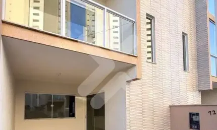 Casa duplex à locação em ponta negra (natal/rn) | condomínio jardins de ponta negra | 3/4 sendo 2 suítes - 97m²