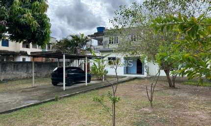 Casa com 3 quartos à venda na Rua Larissa, 23, Saracuruna, Duque de Caxias