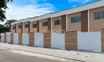 Casa com 2 quartos à venda na Rua D, Jardim Primavera, Duque de Caxias