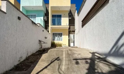 Casa com 2 quartos à venda na Rua Emílio Gomes, 94, Parque Santa Lúcia, Duque de Caxias
