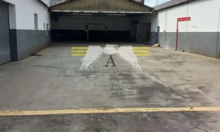 Oportunidade para Seu Negócio!! Galpão de  1132m² à venda, localização privilegiada, à apenas 500m