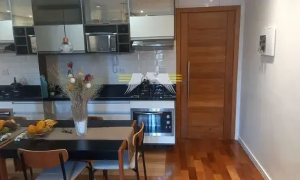 LINDO APARTAMENTO DE 2 DORMITÓRIOS, NOVO, TOTALMENTE MOBILIADO E DECORADO, À VENDA, À 900m da ESTAÇ