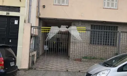 Adquira amplo sobrado, com edícula, à venda na vl gomes cardim, numa travessa da rua cantagalo, par