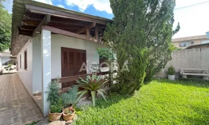 2 (duas) casas térreas em um terreno de 761m², localizadas no bairro nossa senhora das graças.