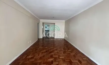 Apartamento de 116,49m² com 3 (três) dormitórios, localizado no bairro Centro.