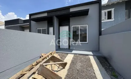 Casa térrea com 2 (dois) dormitórios, localizado no bairro Olaria.