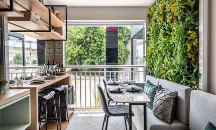 Lindo apartamento com Ótima localização. Use o programa casa verde e amarela e compre já o seu, entradas de até 200,00.