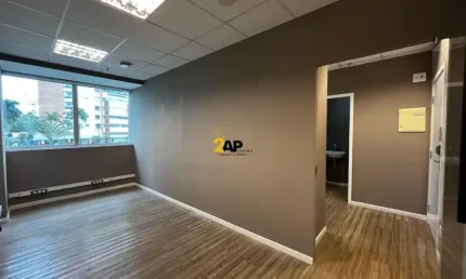 Sala comercial com 1 sala para alugar na Rua Jandiatuba, 506, Vila Andrade, São Paulo