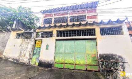 Casa para Venda em Duque de Caxias, Doutor Laureano, 4 dormitórios, 3 banheiros, 1 vaga