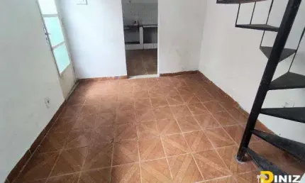 Casas de Vila para Venda em Duque de Caxias, Vila Itamarati, 2 dormitórios, 2 banheiros