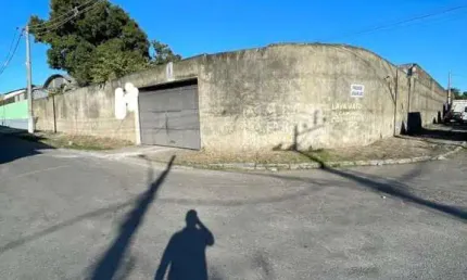 Galpão para Venda em Duque de Caxias, Jardim Gramacho, 5 banheiros