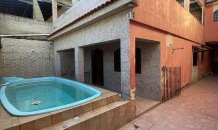 Casa para Venda em Duque de Caxias, Vila Sarapuí, 3 dormitórios, 1 suíte, 2 banheiros, 2 vagas