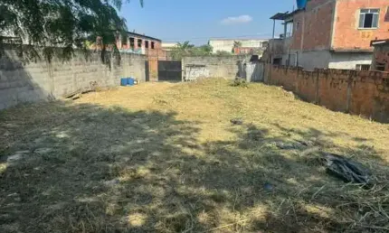 Terreno à venda na Rua Batista de Lacerda, Saracuruna, Duque de Caxias
