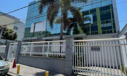 Comercial para Locação em Duque de Caxias, Centro, 1 dormitório, 1 suíte, 6 banheiros, 6 vagas