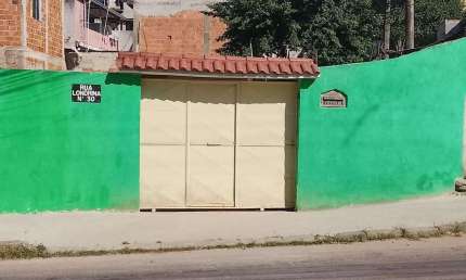 Casa para Venda em Duque de Caxias, Saracuruna, 1 dormitório, 1 banheiro, 10 vagas
