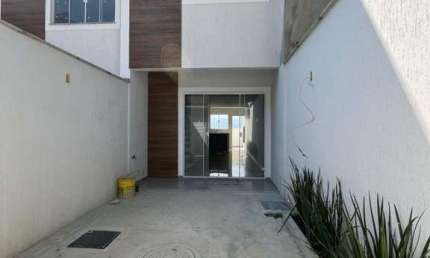 Casa para Venda em Duque de Caxias, Jardim Primavera, 2 dormitórios, 2 suítes, 3 banheiros, 1 vaga