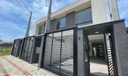Casa à venda em balneário piçarras - sc com 03 suítes