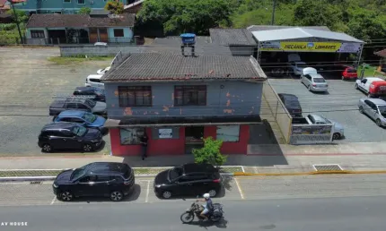 A Venda - Imóvel  Comercial centro de Balneário Piçarras