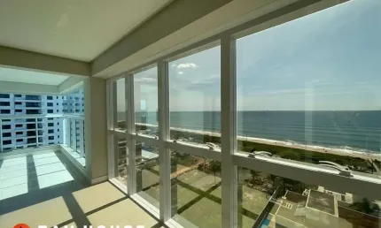 APARTAMENTO FRENTE MAR À VENDA EM BALNEÁRIO PIÇARRAS - SC