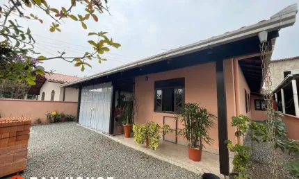 Casa com 3 quartos à venda no Centro, Penha 