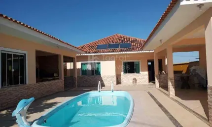 Casa em condomínio fechado com 3 quartos à venda na Estrada Rj  138, KM 3, Fazendinha, Araruama
