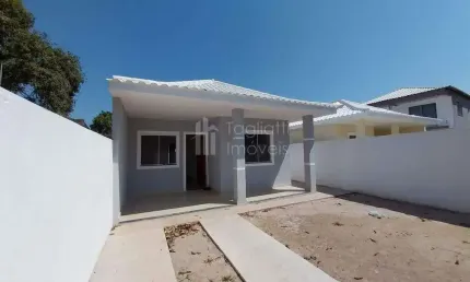 Casa com 2 quartos à venda na Rua Felipe Camarão, 03, Areal, Araruama