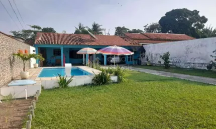 Casa com 3 quartos à venda na Rua Jussara, Coqueiral, Araruama