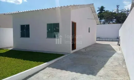 Casa com 2 quartos à venda na Rua Capa Azul, 700, Viaduto, Araruama