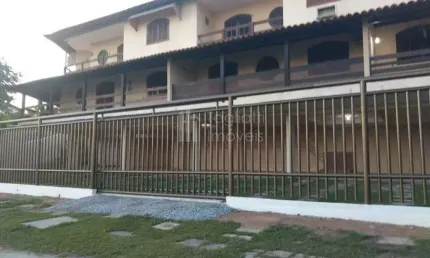 Apartamento à venda no bairro Pontinha em Araruama/RJ
