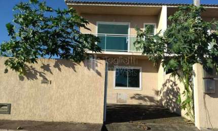 Casa com 2 quartos à venda na Rua Tupiniquim, 03, Parati, Araruama