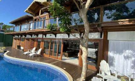 Casa à venda no bairro Ferradura em Armação dos Búzios/RJ