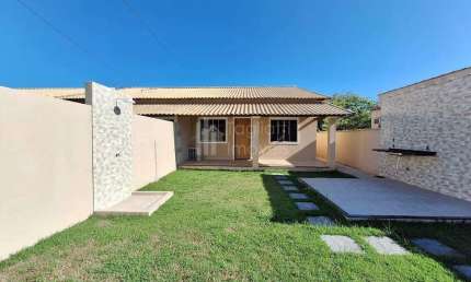 Casa com 2 quartos à venda na R. Jaques, 35, Praia Seca, Araruama