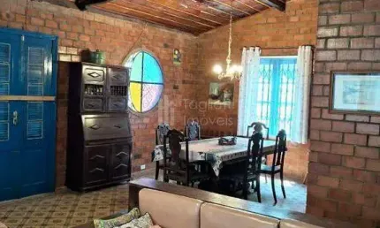 Casa à venda no bairro Novo Horizonte em Araruama/RJ